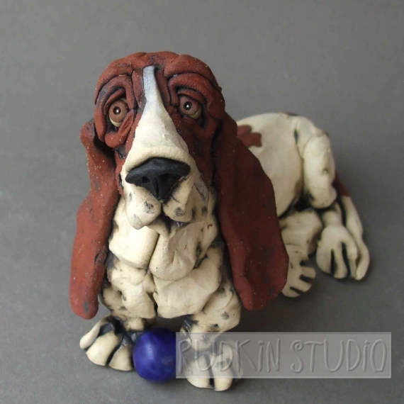 Ceramic,art,buldog,basset hound.labrador retriever,bloodhound
