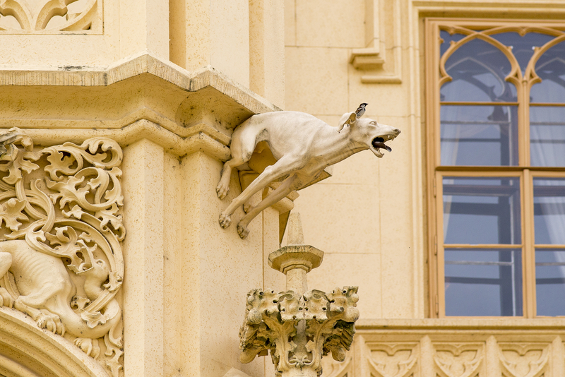 hound,gargoyle,Lednice Castle